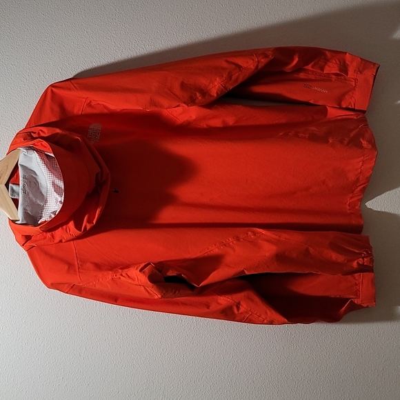 The North Face Jackets & Coats Mens Northface Hyvent 25l Medium
